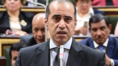 الوزير محمود فوزي: وحدات بديلة للمستأجرين قبل نهاية المدة.. وحماية المستأجر بنص القانون - الخليج الان