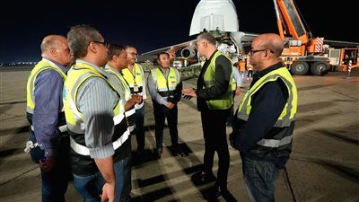 وزير البترول يشهد وصول ذراع تحميل بحري عملاق لدعم وحدة تغييز جديدة بدمياط - الخليج الان