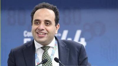 مينا رزق.. من موظف مصري إلى رئيس أعلى هيئة غذاء في العالم؟ - الخليج الان