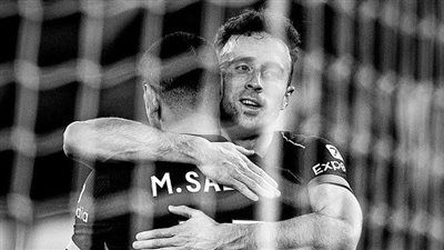 رغم حزنه.. محمد صلاح يغيب عن جنازة جوتا - الخليج الان