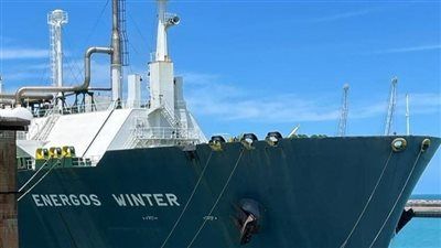 وزارة البترول والثروة المعدنية تؤمن إمدادات الغاز لجميع القطاعات بأربع سفن تغييز - الخليج الان