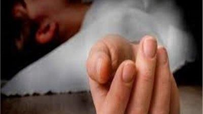 خلافات ميراث تنتهي بجريمة مروعة في المعصرة.. شاب يقتل عمه ويجلس بجوار جثته - الخليج الان