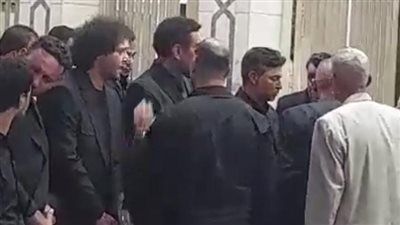 عزاء أحمد عامر.. انهيار ابنه وحمادة الليثي أبرز الحاضرين - الخليج الان