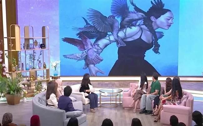 ورطة مها الصغير.. ياسمين الخطيب تتهمها بـ"البجاحة" ومنى الشاذلي تعتذر للفنانة الدنماركية - الخليج الان