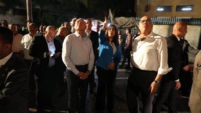 وزيرة التنمية المحلية تتابع مع محافظ القاهرة عمليات إخماد حريق سنترال رمسيس - الخليج الان