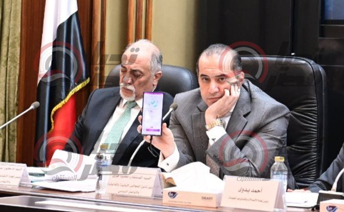 بعد حريق سنترال رمسيس..نائب يهاجم الحكومة:حال الناس واقف وانستا باى واقع..و الوزير فوزى يرد«شغال أهوه» - الخليج الان