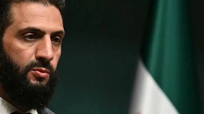 اتفاقات نارية على طاولة دمشق: الشرع وعبدي وبرك في اجتماع ثلاثي يرسم مستقبل سوريا - الخليج الان