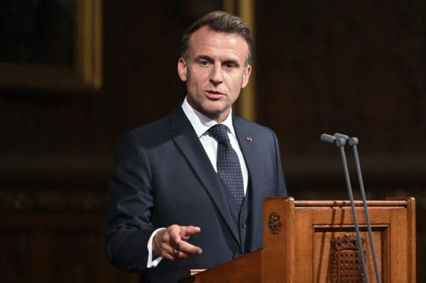 الرئيس الفرنسي: لا نكيل بمكيالين ونريد وقف حرب غزة بدون نقاش - الخليج الان