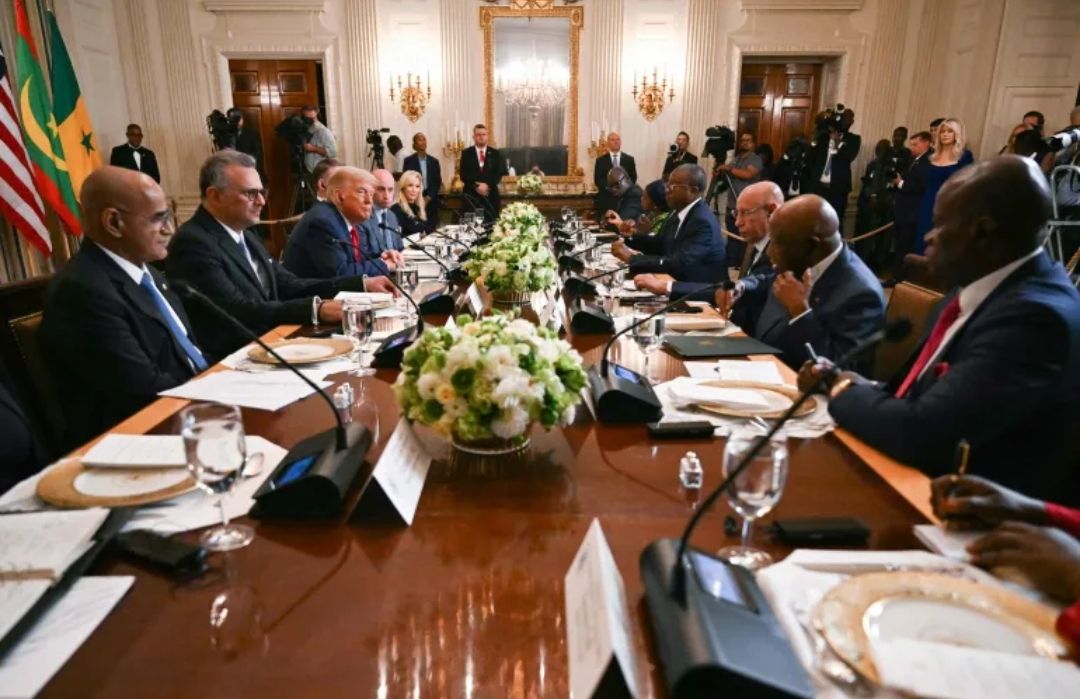 «فخ لقاءات البيت الأبيض».. ترامب يحرج رئيس موريتانيا ويعلق على إنجليزية رئيس ليبيريا - الخليج الان