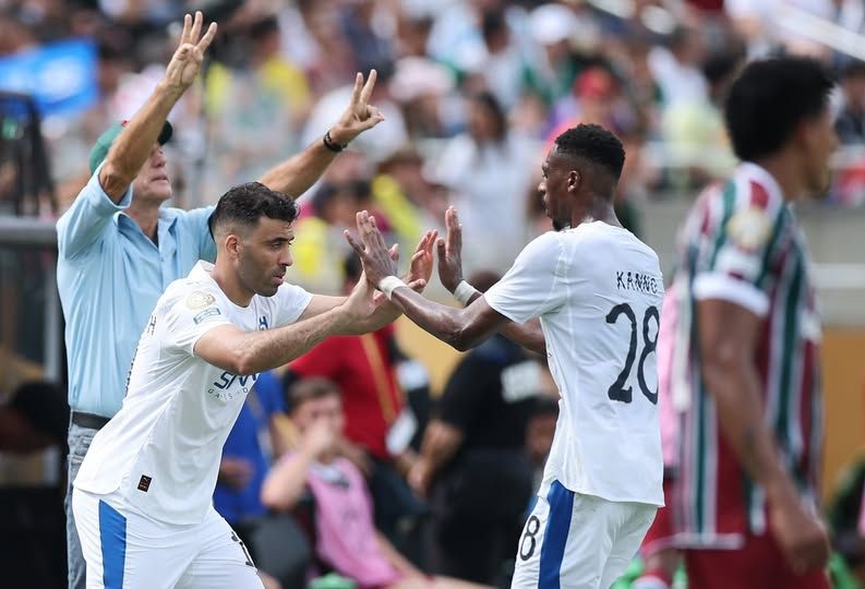 الهلال السعودي يمنح عبد الرزاق حمد الله مكافأة كأس العالم للأندية رغم مشاركته القصيرة - الخليج الان