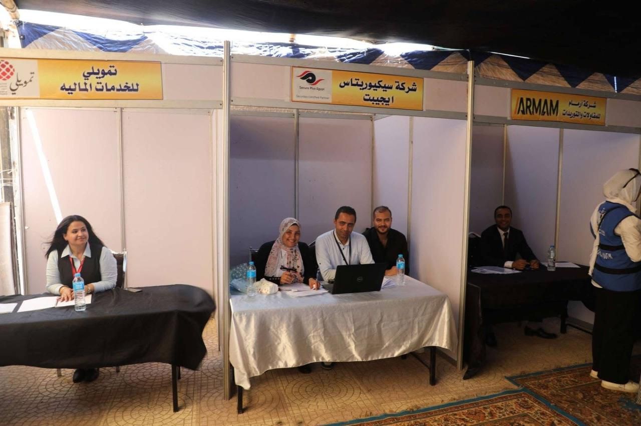 في أكبر حدث توظيفى.. محافظ المنيا يفتتح ملتقى يوفر 2000 فرصة عمل بمشاركة 45 شركة من القطاع الخاص - الخليج الان