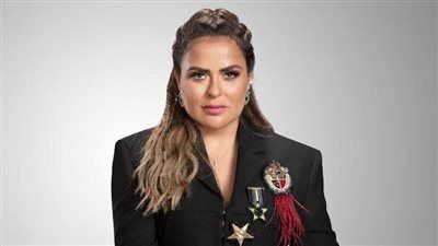 فنانة سويسرية توجه اتهام جديد بالسرقة لـ مها الصغير: استخدمت تصاميمي على الشنط بشكل غير قانوني - الخليج الان