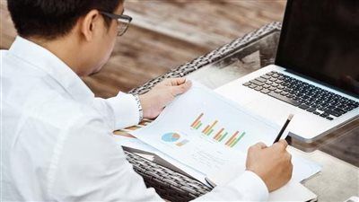 تعليم النواب لـ “تليجراف الخليج”: رفع سن التقدم للوظائف الحكومية لـ 45 عامًا يعطي فرصة أكبر للشباب ويخفض معدلات البطالة - الخليج الان