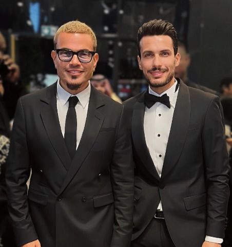 الموزع أحمد إبراهيم: فخور بمشاركتي في ألبوم عمرو دياب.. ودايما شغلنا مميز - الخليج الان