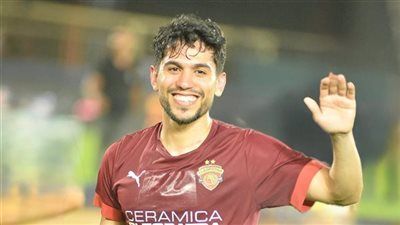 ماذا قدم محمد شكري مع الأندية المصرية قبل انضمامه للأهلي؟ - الخليج الان