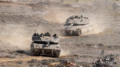 عاجل|الجيش الإسرائيلي يستهدف عدة دبابات في السويداء جنوب سوريا - الخليج الان