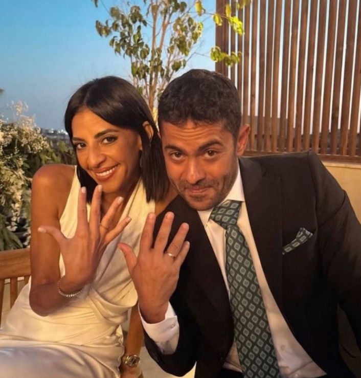 تميم يونس يحتفل بخطوبته على فتاة من خارج الوسط الفني.. صور - الخليج الان