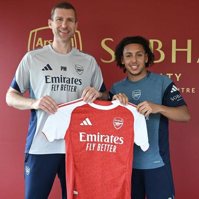 من الأكاديمية إلى الاحتراف.. قصة صعود المصري كاميرون إسماعيل في أرسنال الإنجليزي - الخليج الان