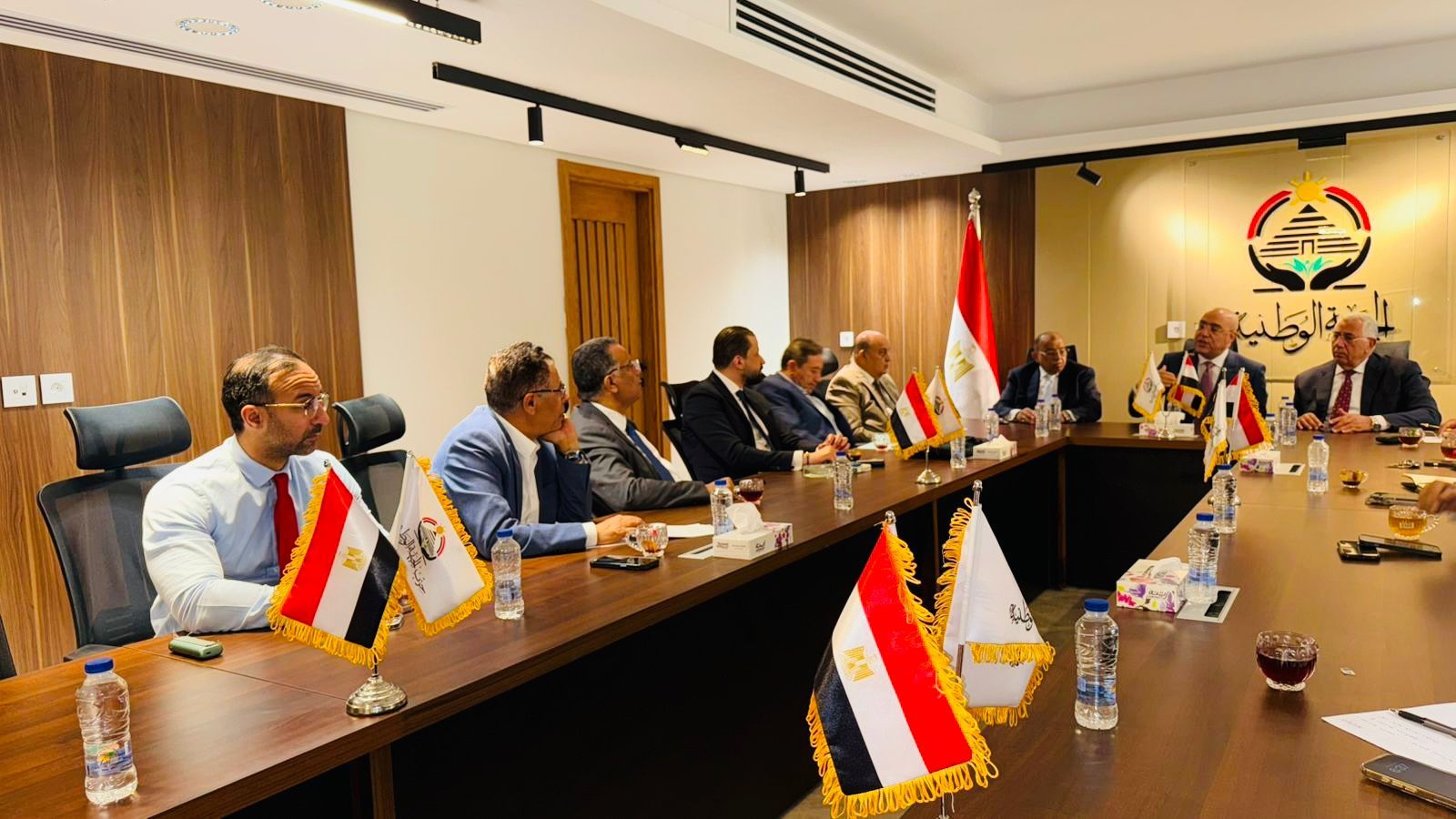 قيادات “الجبهة الوطنية” تجتمع برئاسة الجزار لبحث الترتيبات النهائية لانتخابات الشيوخ - الخليج الان