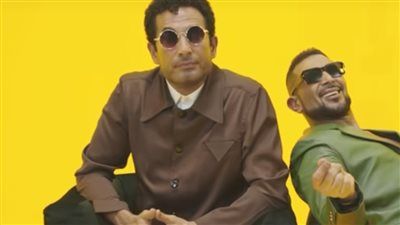 بطريقة طريفة.. أحمد سعد يطرح كليب أخويا بمشاركة شقيقه عمرو سعد - الخليج الان