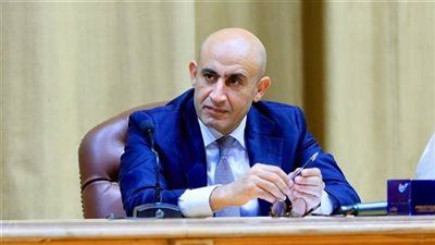 رسميًا.. موعد العام الدراسي الجديد في المدارس والجامعات.. وقرارات جديدة بشأن المناهج - الخليج الان