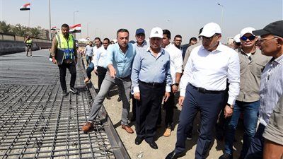 أستاذ هندسة طرق: العمل يجري على قدم وساق لتطوير الطريق الدائري الإقليمي - الخليج الان