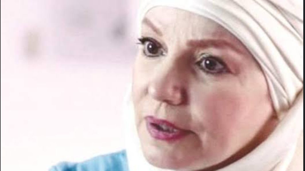 بكت من استقبال الجمهور.. أبرز تصريحات مشيرة اسماعيل مع منى الشاذلي - الخليج الان