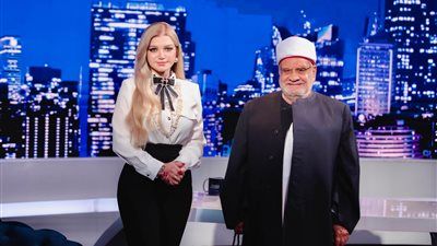 بعد دعوات المطربين لحذف أغانيهم.. الشيخ أحمد كريمة يحسم الجدل حول حرمانية الغناء - الخليج الان