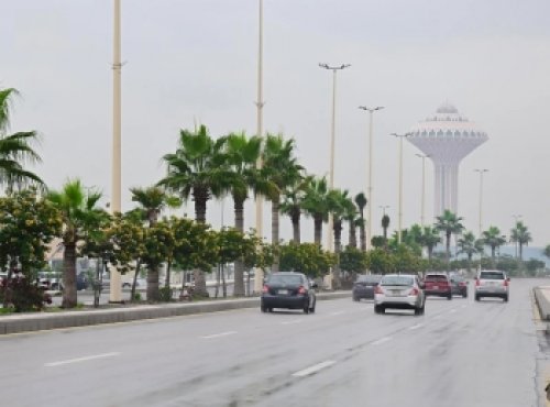 تحذيرات جوية تربك الطرق في 5 مناطق سعودية اليوم السبت!