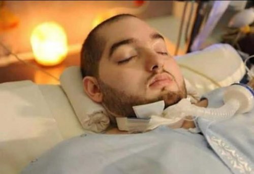 صحيفة عكاظ السعودية تؤكد الفاجعة وتعلن وفاة  الأمير النائم الوليد بن خالد بن طلال الذي انتظره الكثير.. الحزن يجتاح المملكة!