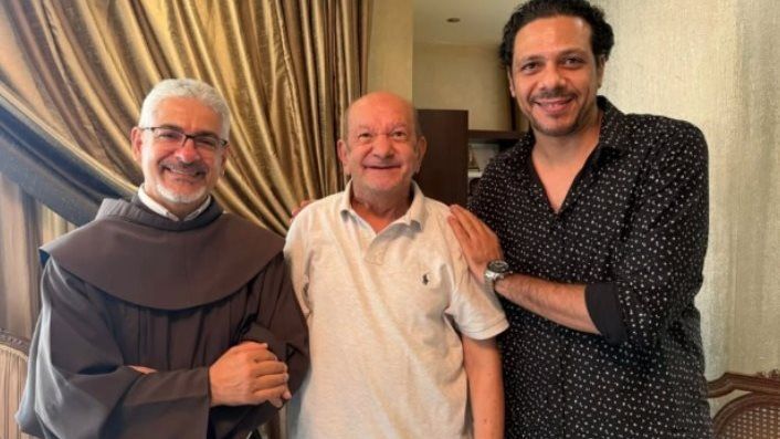 اللي حصل معجزة وكان هيحتاج تدخل جراحي.. بطرس دانيال يكشف تفاصيل مرض لطفي لبيب - الخليج الان