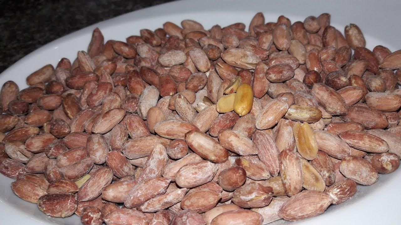 قرمشة بيتية.. طريقة تحميص السوداني في البيت هش زي السوق