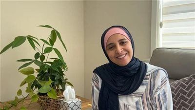 ربنا يصبر قلبك يا هند.. حنان ترك تنعي وفاة والدة هند صبري بعد أيام من رحيلها - الخليج الان