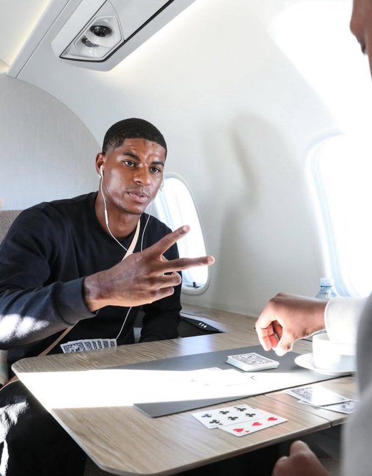 ماركوس راشفورد يصل إسبانيا تمهيداً لانضمامه إلى برشلونة - الخليج الان