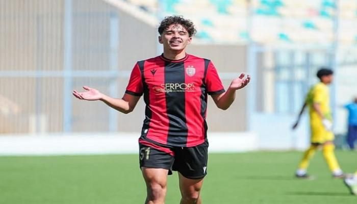 أصغر لاعب في منتخب الجزائر للمحليين.. من هو ضياء الدين مشيد؟