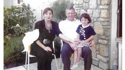 الفيلم الليبي الأول منذ 13 عامًا.. عرض عالمي لـ فيلم بابا وقذافي بمهرجان فينيسيا السينمائي الدولي - الخليج الان