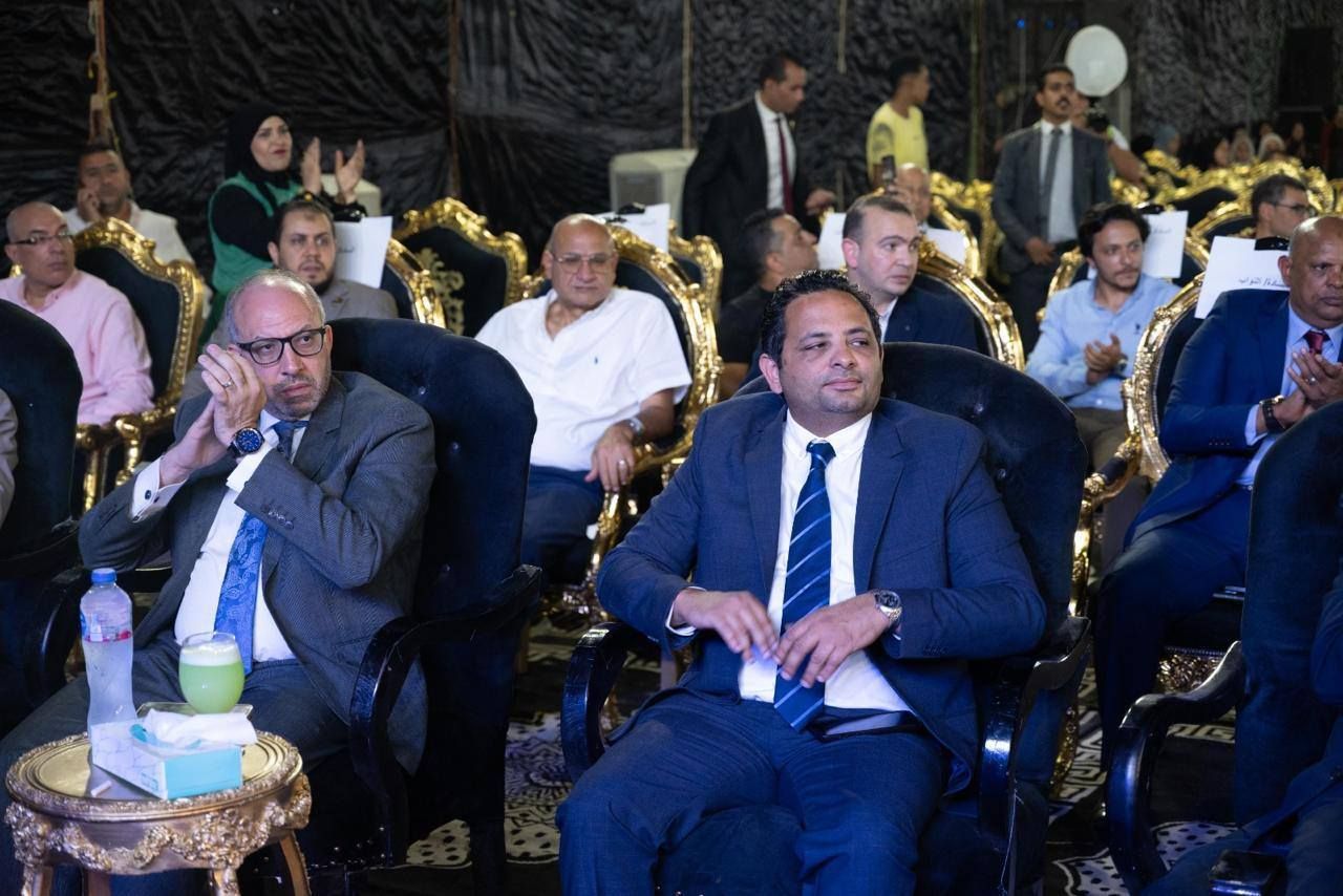 مستقبل وطن» يواصل مؤتمراته الجماهيرية بالجيزة لدعم مرشحيه بانتخابات «الشيوخ» - الخليج الان