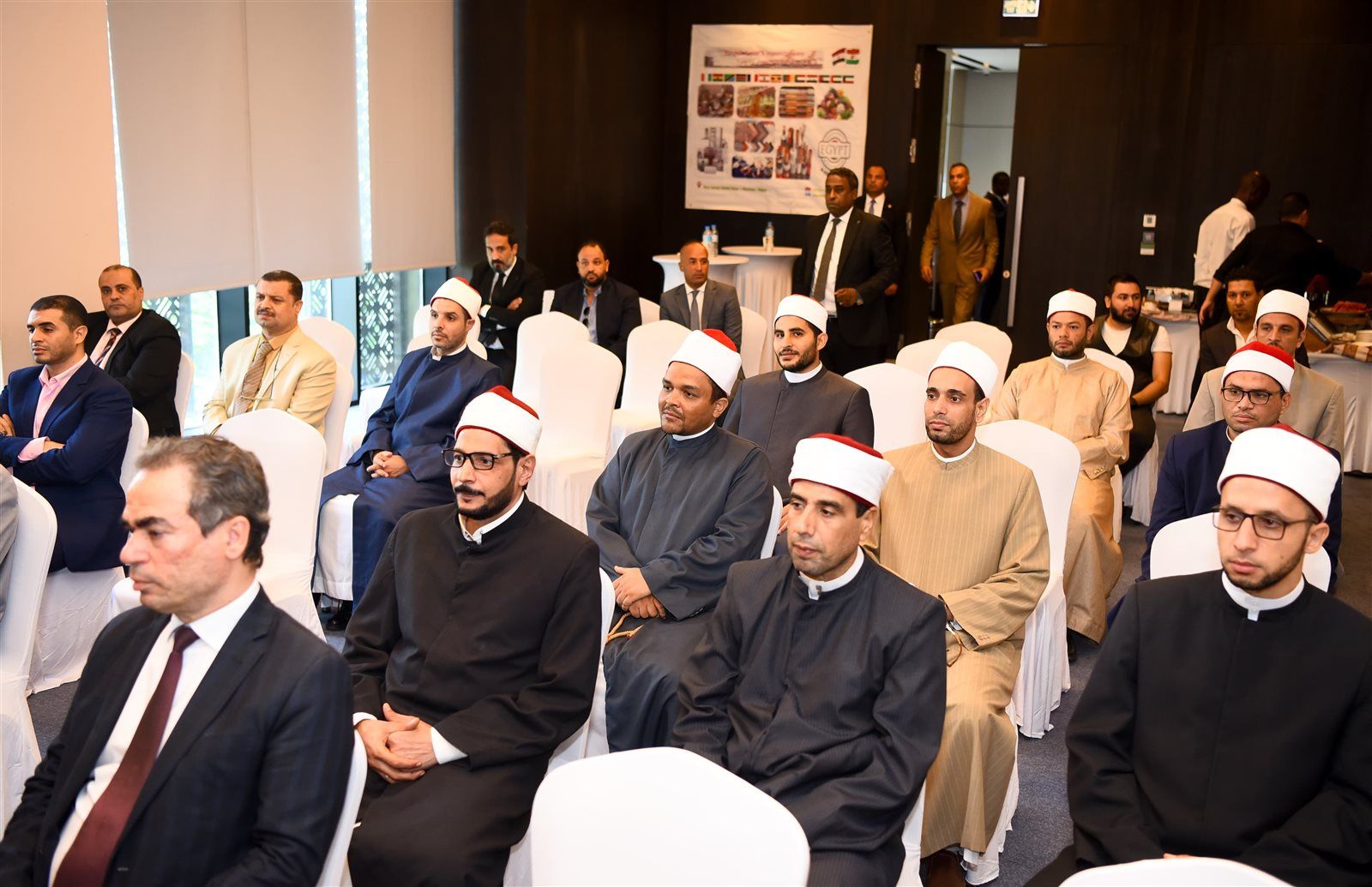 وزير الخارجية: الحكومة تولي اهتمامًا بأوضاع المصريين بالخارج وتلبية احتياجاتهم وتعزيز ارتباطهم بالوطن - الخليج الان