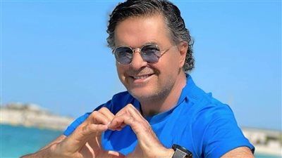 أول تعليق من راغب علامة على أزمة أحمد فتوح: عاوزه يروح معايا النقابة - الخليج الان