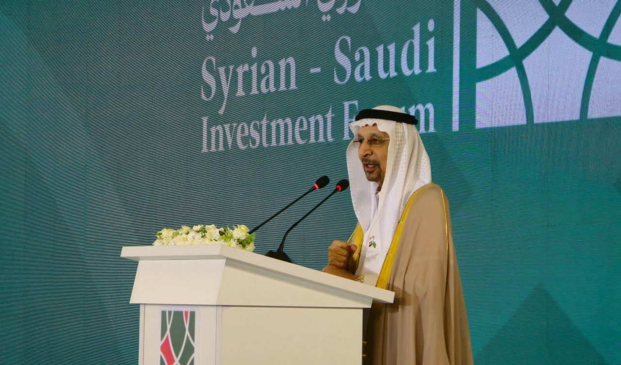 السعودية تستثمر 5 مليارات دولار في سوريا: شراكة استراتيجية لإعادة الإعمار والنهوض الاقتصادي - الخليج الان