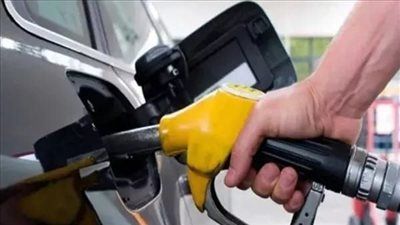 أعرف بكام| 4 أنواع بنزين وسولار مستقرة عند 15.5 و19 جنيهًا - الخليج الان