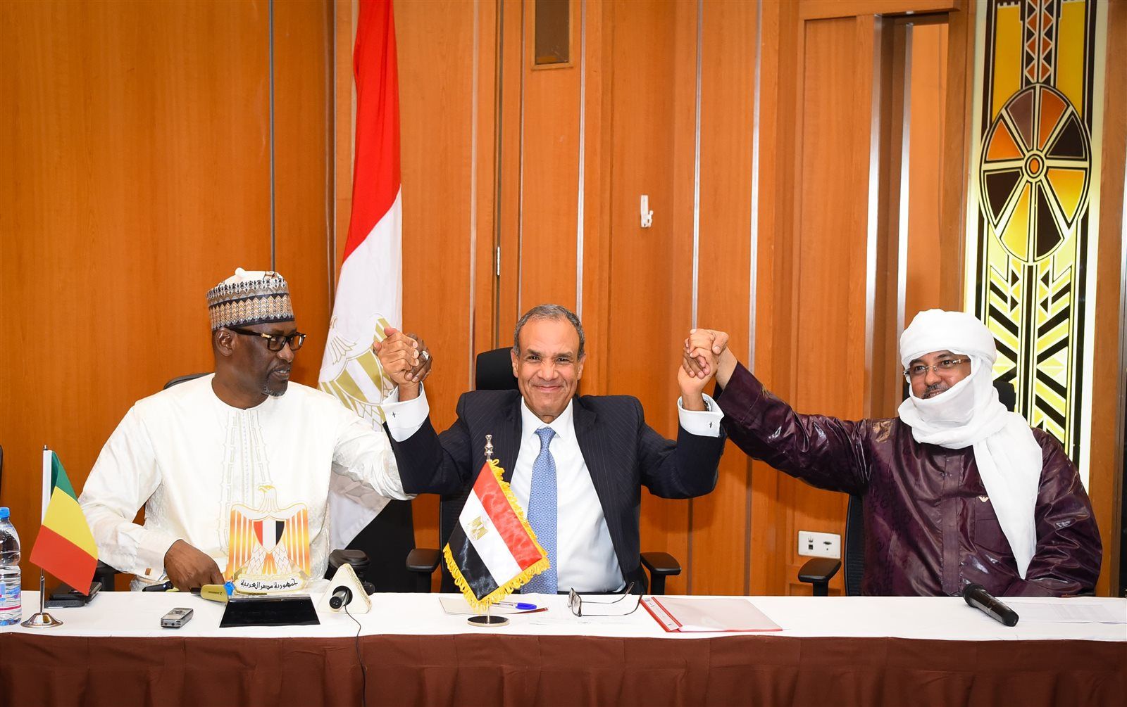 وزير الخارجية: مصر تستقبل سنويًا الآلاف من الطلاب الأفارقة في مؤسساتها التعليمية - الخليج الان