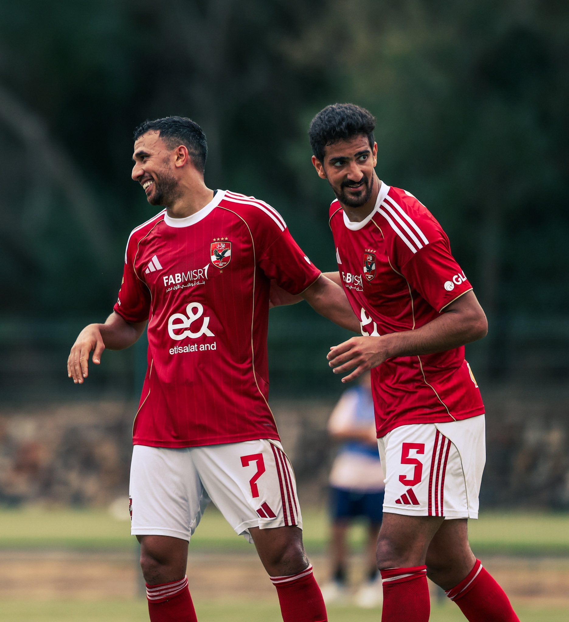 المارد يهدد الجميع قبل الموسم الجديد: الأهلي يكتسح البنزرتي التونسي بخماسية نظيفة ودياً - الخليج الان