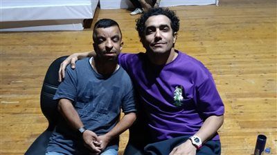 تامر الخطيب ينضم لفريق عمل مسرحية حب من طرف حامد بطولة ميدو عادل - الخليج الان