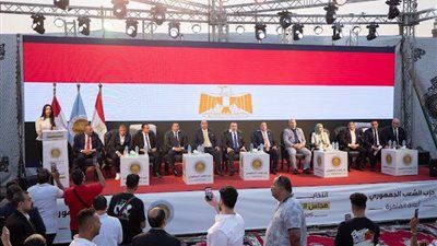 بالصور .. 5 الاف يدعمون مرشحي الشعب الجمهوري في الشرابية بحضور محمد زيدان - الخليج الان