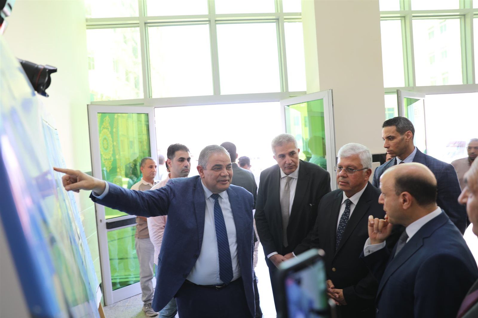 وزير التعليم العالي ومحافظ كفر الشيخ ورئيس الجامعة يفتتحون مشروعات تعليمية وصحية بتكلفة أكثر من 4 مليارات جنيه - الخليج الان