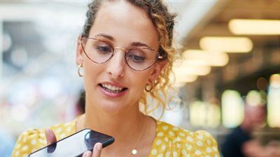 جائحة الذكاء الاصطناعي.. مأساة جيل يقتل الأصدقاء ويبوح بأسراره للخوارزميات - الخليج الان