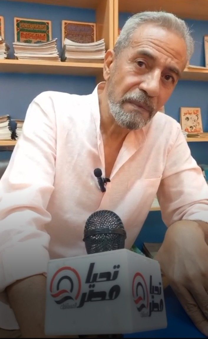 في ذكرى ميلاده.. صبري فواز يتحدث لـ تليجراف الخليج عن أسامة أنور عكاشة: "هيفضل عايش بينا" - الخليج الان