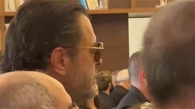 بعد أزمة استدعاؤه للتحقيق في نقابة الموسيقيين.. أول ظهور لـ راغب علامة في جنازة زياد الرحباني - الخليج الان