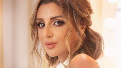 معندهاش سرطان.. محمود سعد يكشف تفاصيل مرض أنغام: استأصلت كيس حميد على البنكرياس - الخليج الان